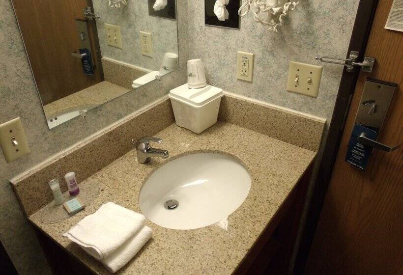 Отель Relax Inn