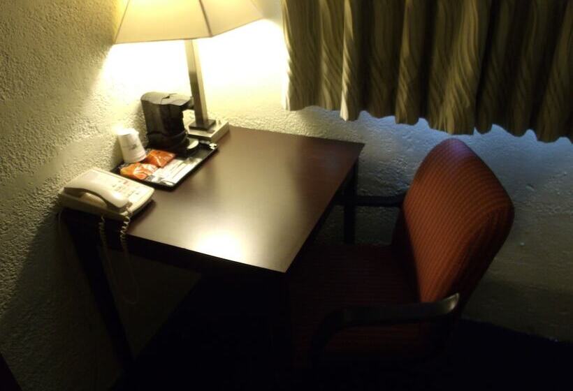 Отель Relax Inn