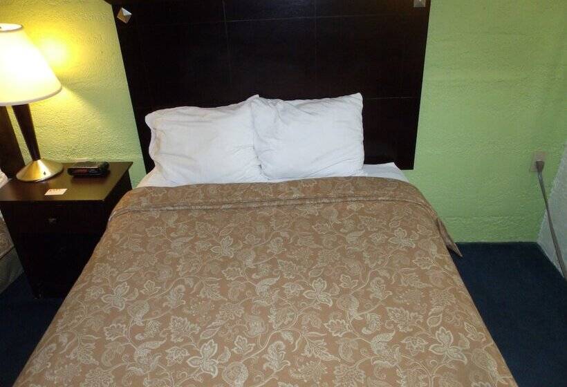 Отель Relax Inn