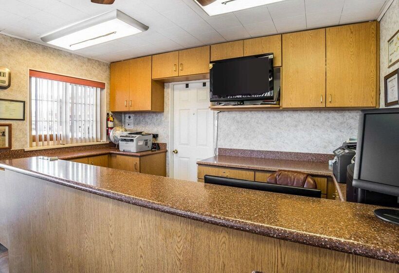 هتل Rodeway Inn Elko Downtown Area
