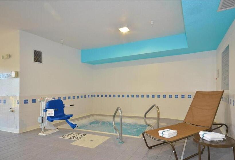 هتل Spark By Hilton Springfield Southwest