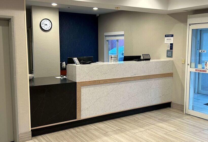 בית מלון כפרי Best Western Ottumwa Inn & Suites