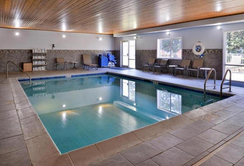 בית מלון כפרי Best Western Ottumwa Inn & Suites