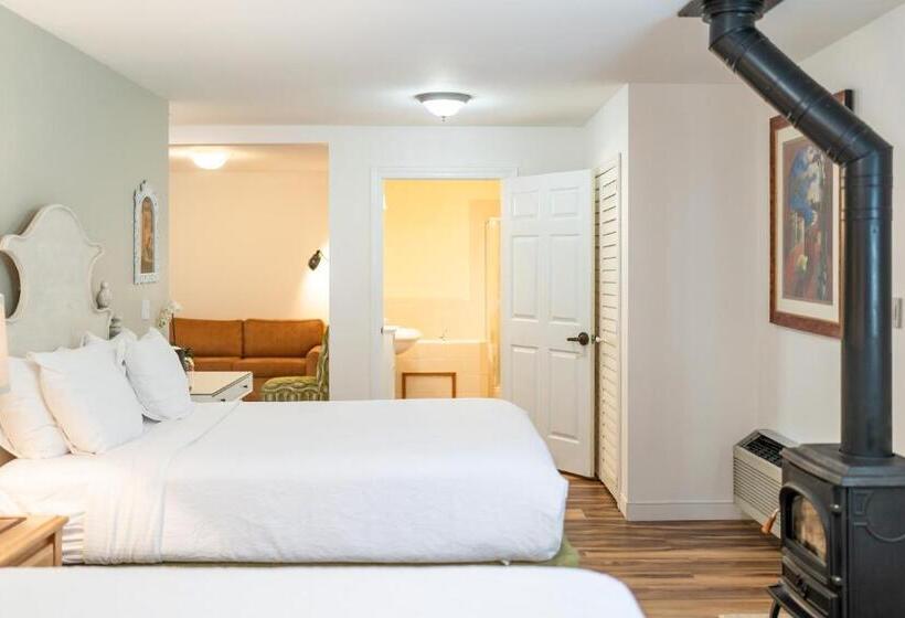 호텔 The Inn On Pine