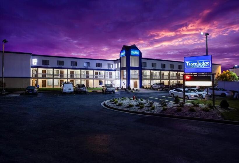هتل Travelodge By Wyndham Fort Wayne North