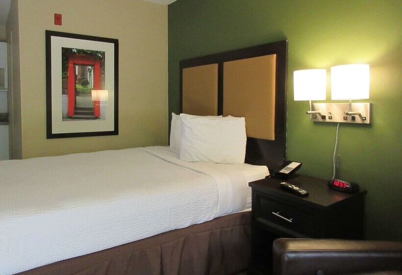 فندق Suburban Studios Winston Salem Near Hanes Mall