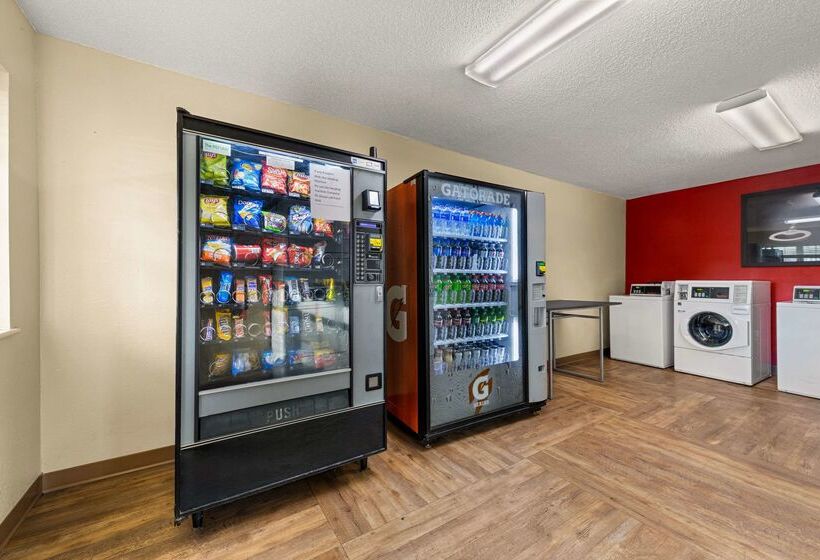 فندق Suburban Studios Winston Salem Near Hanes Mall