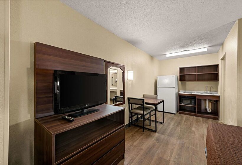 فندق Suburban Studios Winston Salem Near Hanes Mall