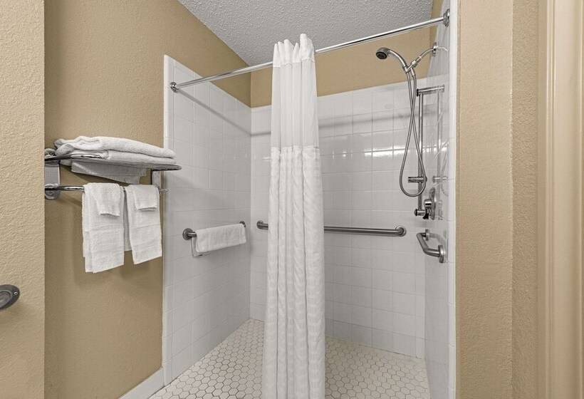 فندق Suburban Studios Winston Salem Near Hanes Mall