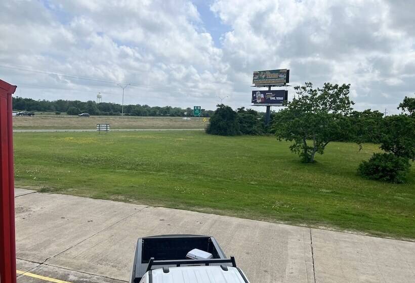 فندق على الطريق Americas Best Value Inn Edna