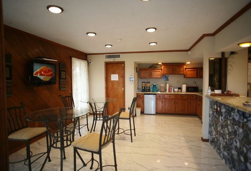 فندق على الطريق Americas Best Value Inn Edna