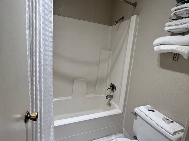 فندق على الطريق Americas Best Value Inn Edna