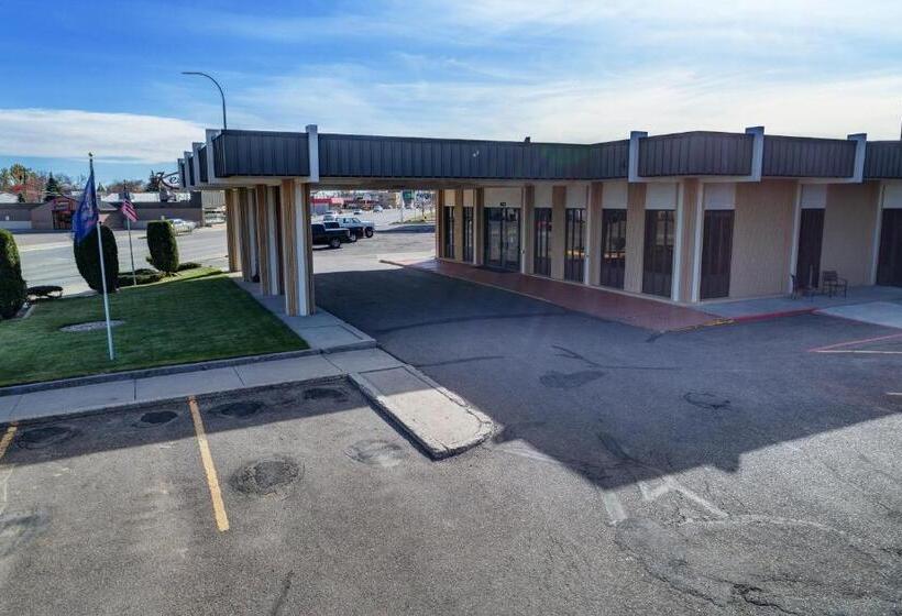 汽车旅馆  El Rancho