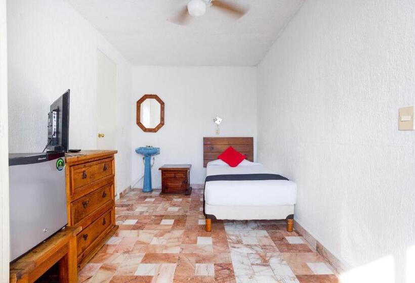 הוסטל Capital O Farallon Inn, Cancún