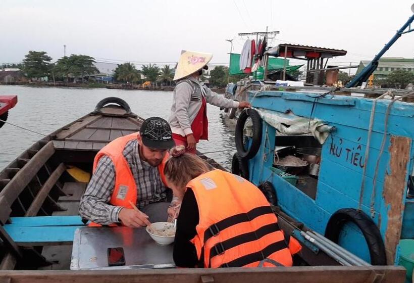 تختخواب و صبحانه Thanh Hằng Homestay