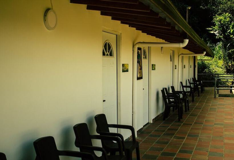 Finca Hotel El Cielo