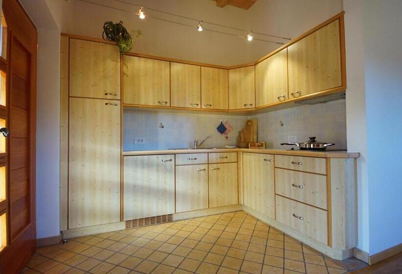 בית מלון כפרי Agriturismo Corjel