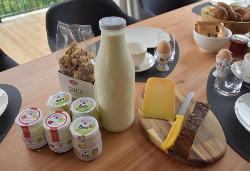 בית מלון כפרי Chalet & Appartement Zingerlehof Trens