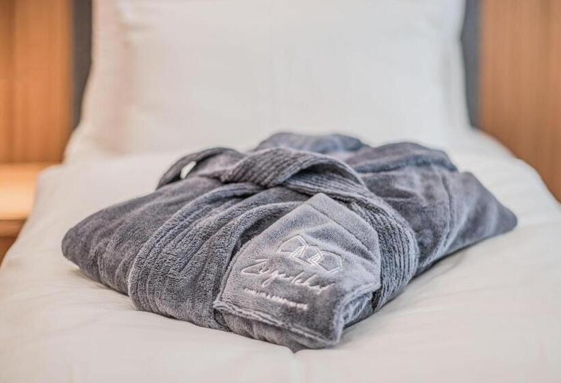 בית מלון כפרי Chalet & Appartement Zingerlehof Trens