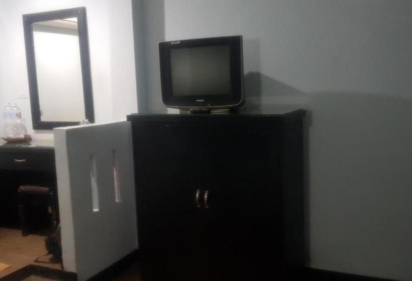 בית מלון כפרי K77