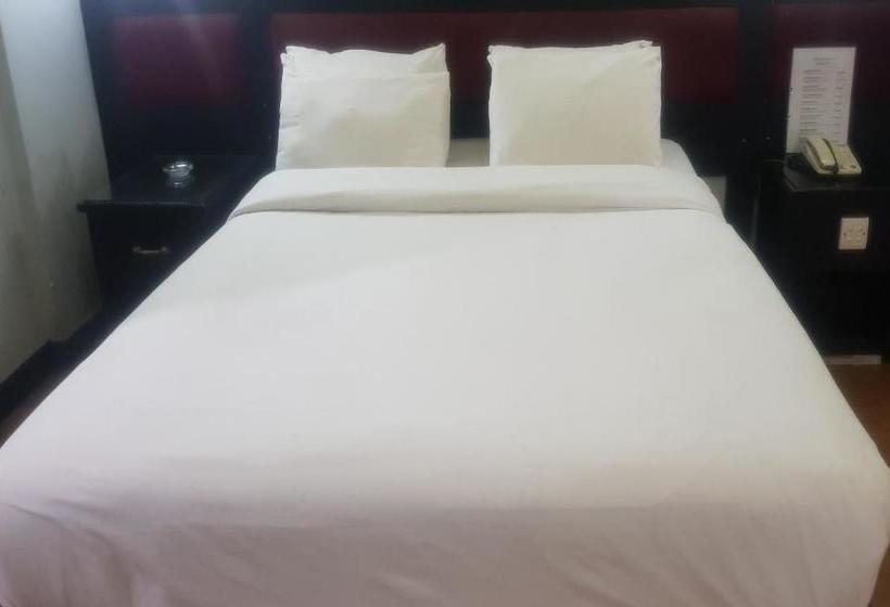 בית מלון כפרי K77