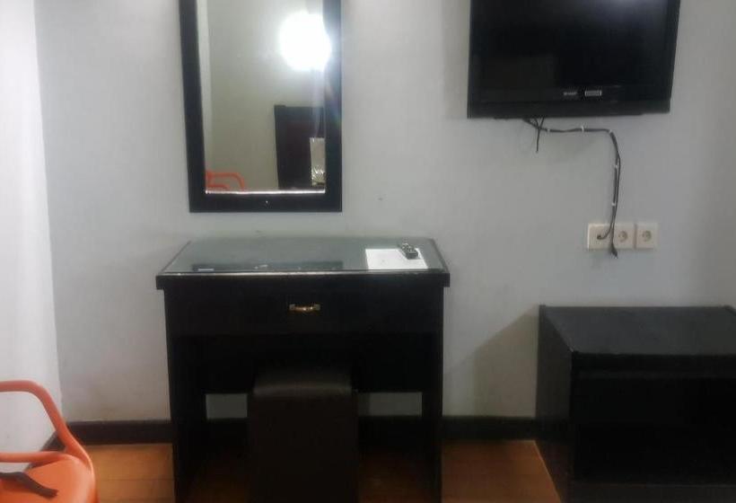 בית מלון כפרי K77