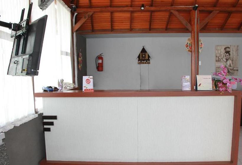 Отель Oyo 1656 Parama Su