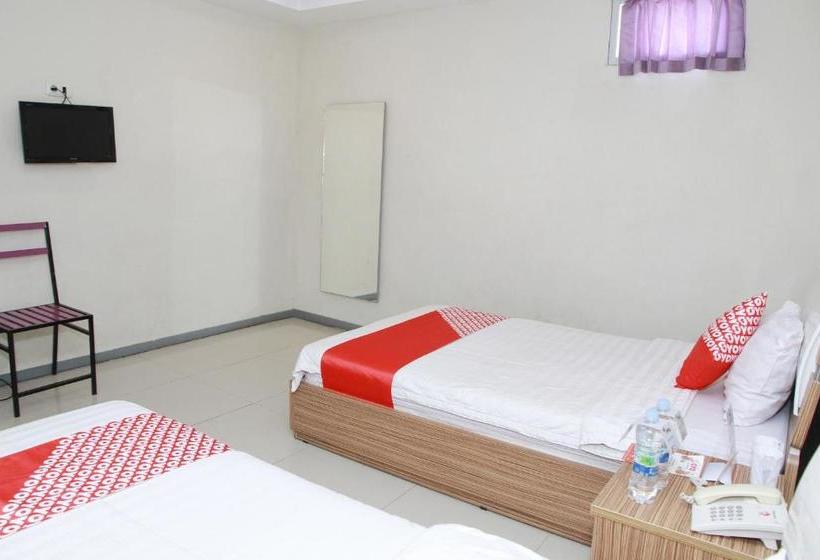 Отель Oyo 1656 Parama Su