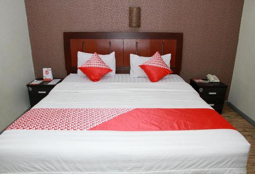 Отель Oyo 1656 Parama Su