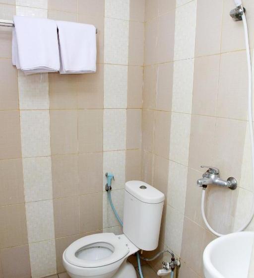 Отель Oyo 1656 Parama Su