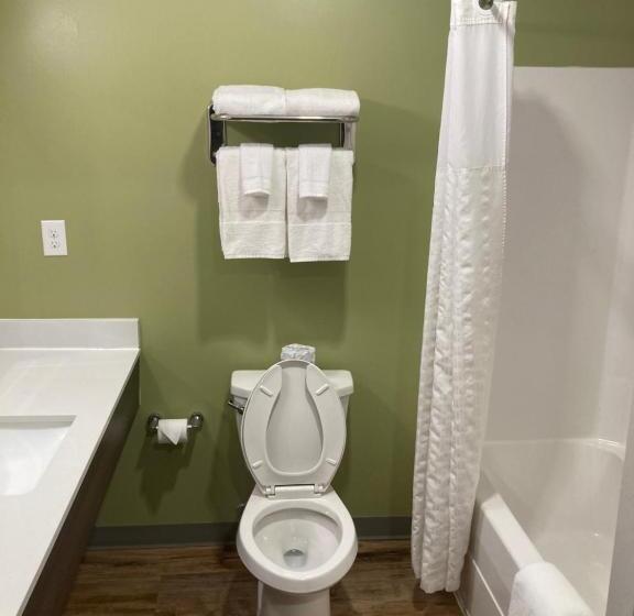 Отель Woodspring Suites Cherry Hill