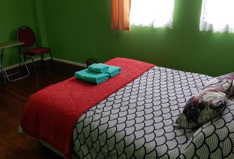 פנסיון Hostal Viajeros