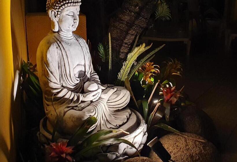 پانسیون Pousada Maunaloa