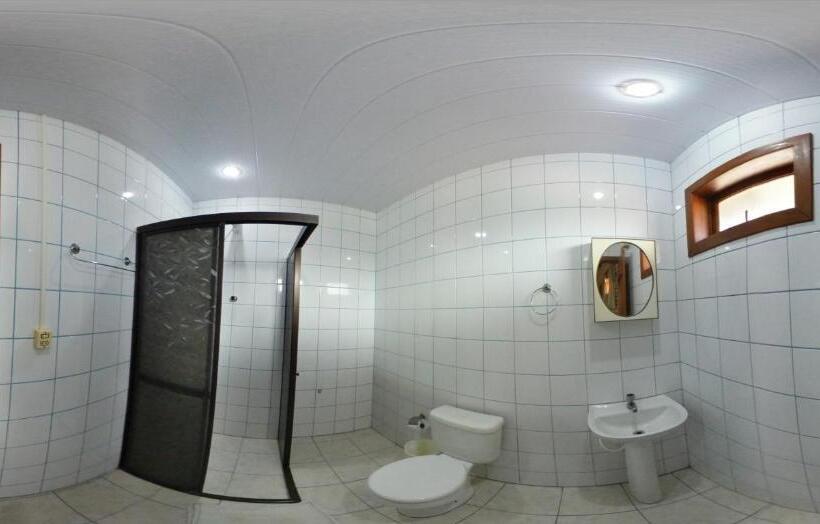 پانسیون Pousada Maunaloa