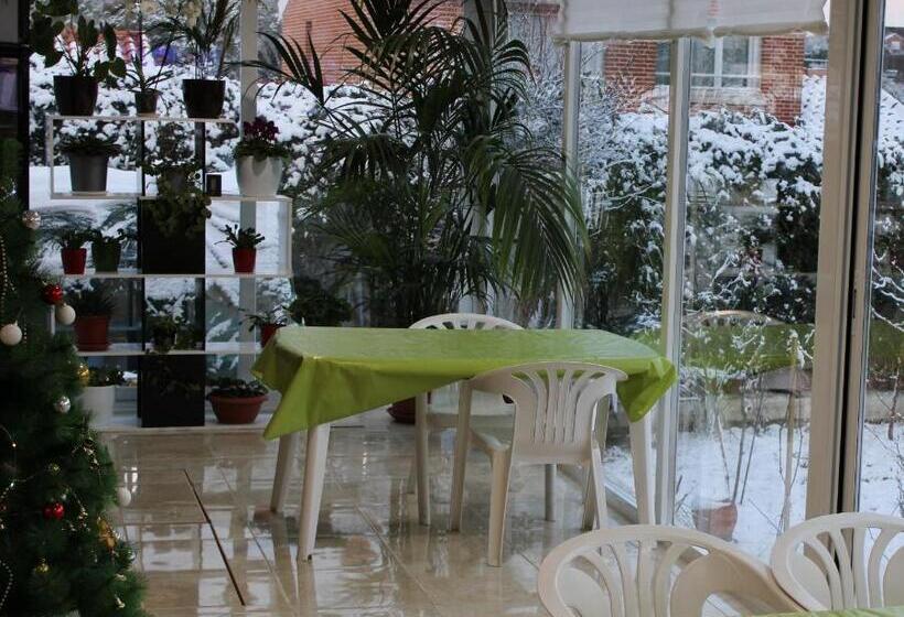 ペンション Residencial Playa Lisa