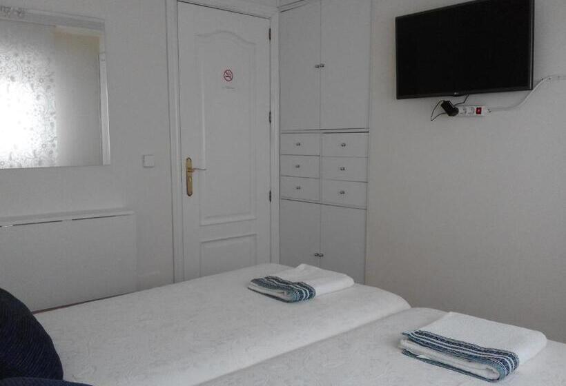 ペンション Residencial Playa Lisa