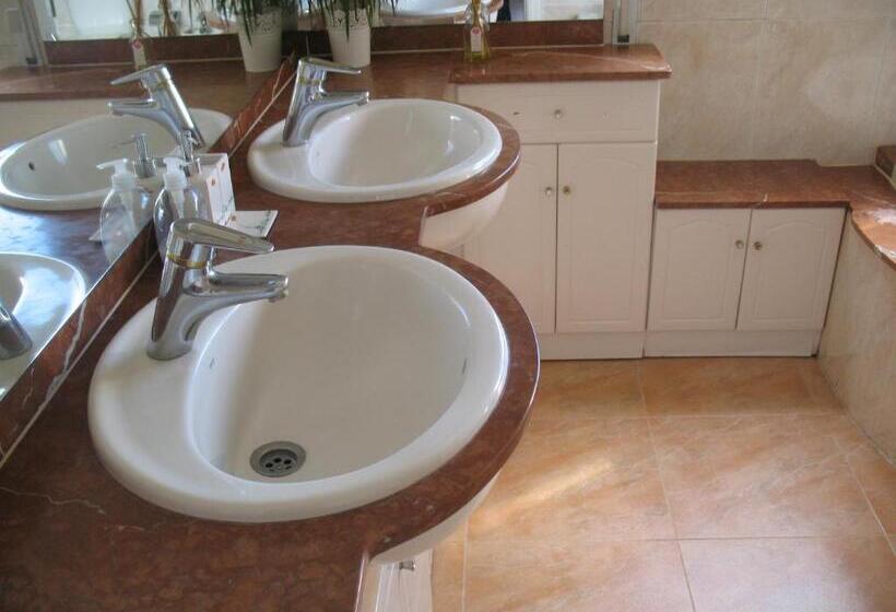 ペンション Residencial Playa Lisa