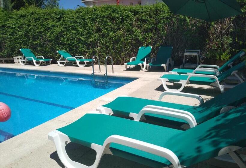 ペンション Residencial Playa Lisa