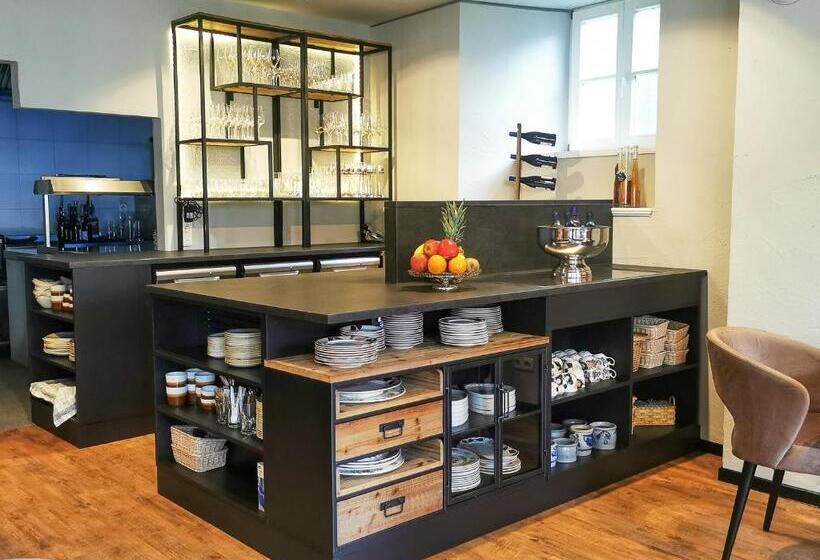 膳宿费 Warsberger Weinhof   Hotel & Weinwirtschaft