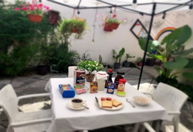 Casa Bugambilias Cancun   Hostel