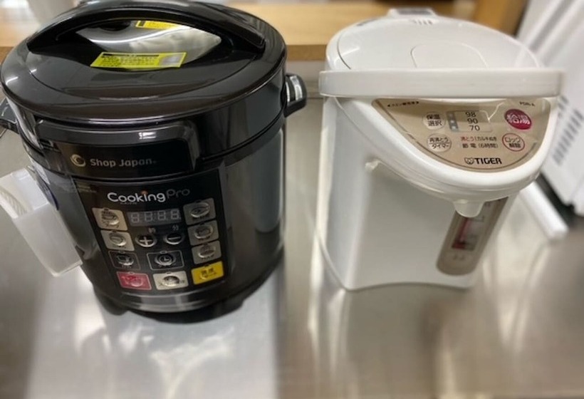 Yakasoba House   Hostel