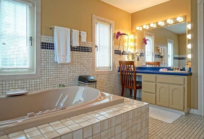 مبيت وإفطار Bella Villa Messina