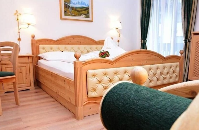 تختخواب و صبحانه Garni Hotel And Apartments Wildbach