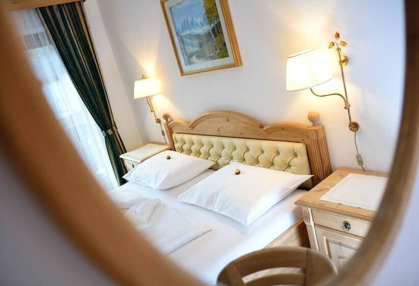 تختخواب و صبحانه Garni Hotel And Apartments Wildbach