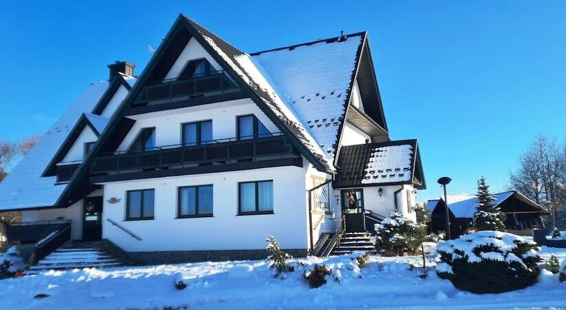 تختخواب و صبحانه Gościniec Na Brzyzku