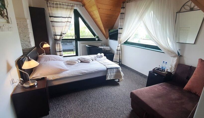 تختخواب و صبحانه Gościniec Na Brzyzku