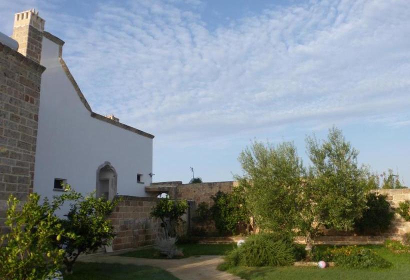 مبيت وإفطار Masseria La Tofala Benessere & Spa