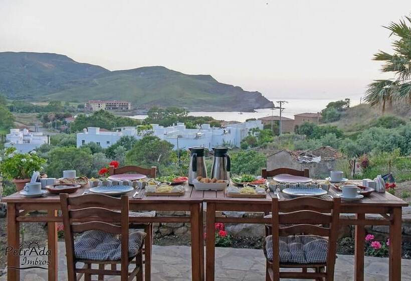 住宿加早餐  Petrada Imbros