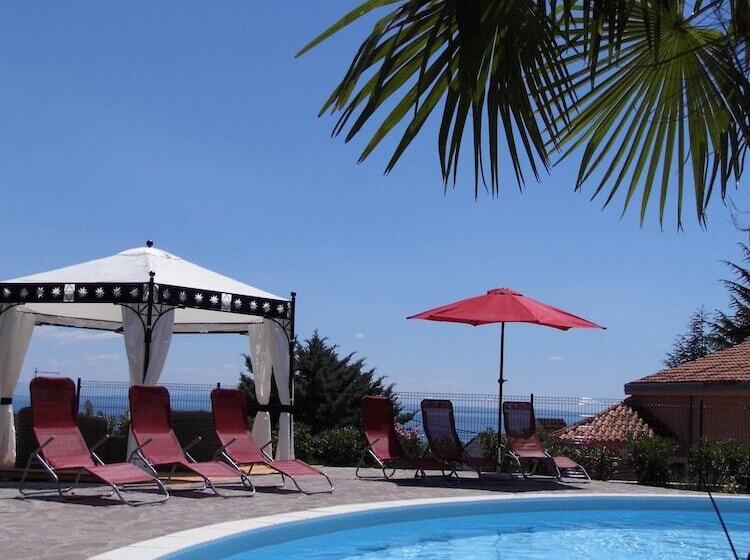 Bed And Breakfast Villa Avena