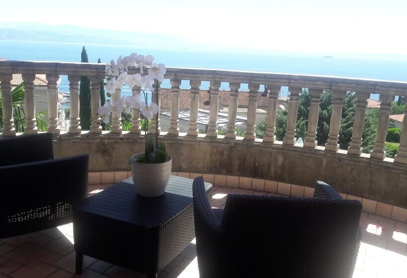 Bed And Breakfast Villa Avena